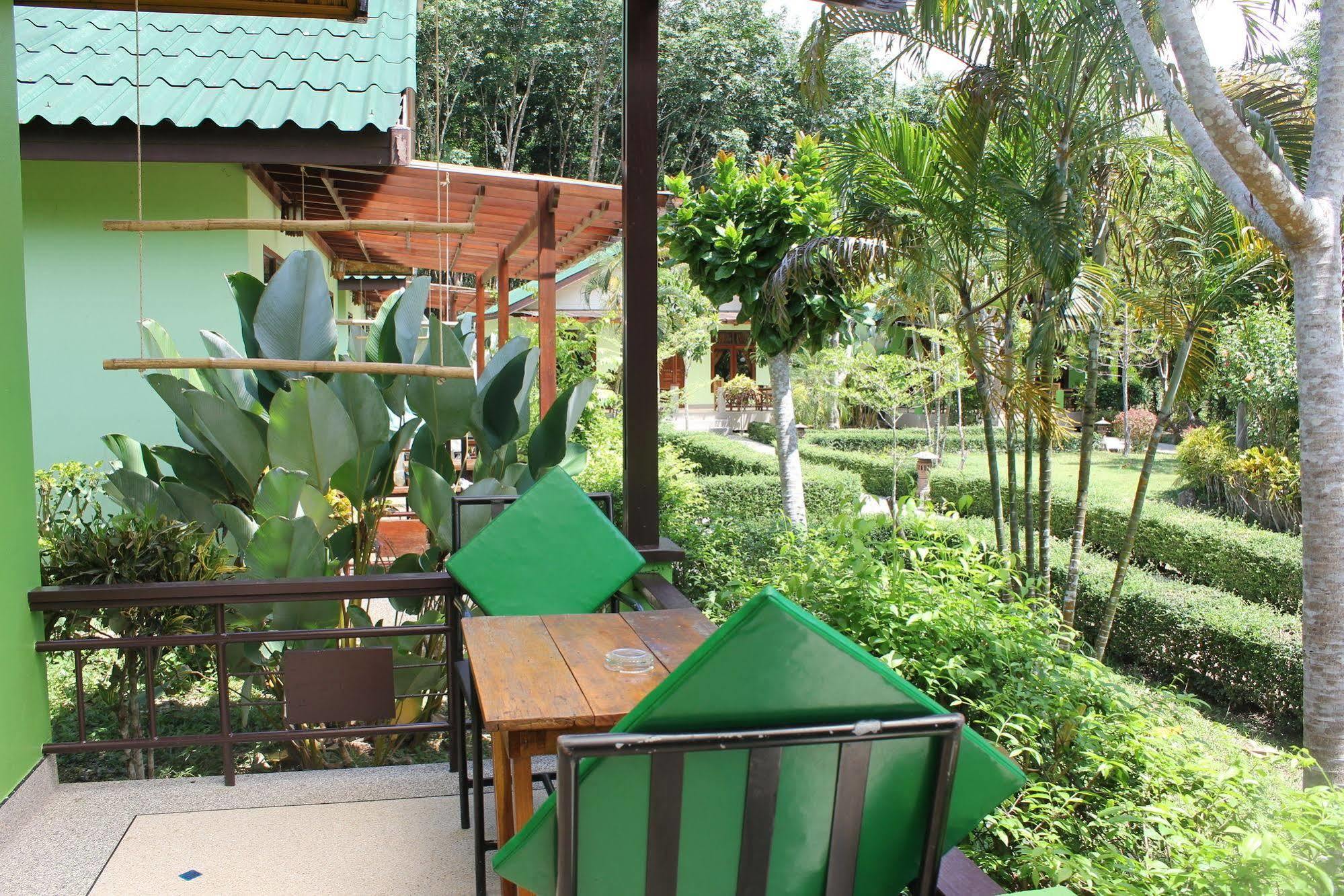 Ao Nang Baan Suan Resort Luaran gambar